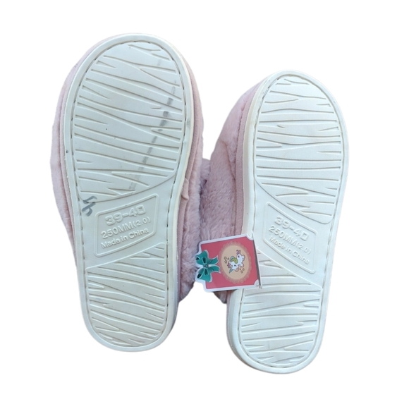 Furry Rabbit Slippers - Picture 3 of 3